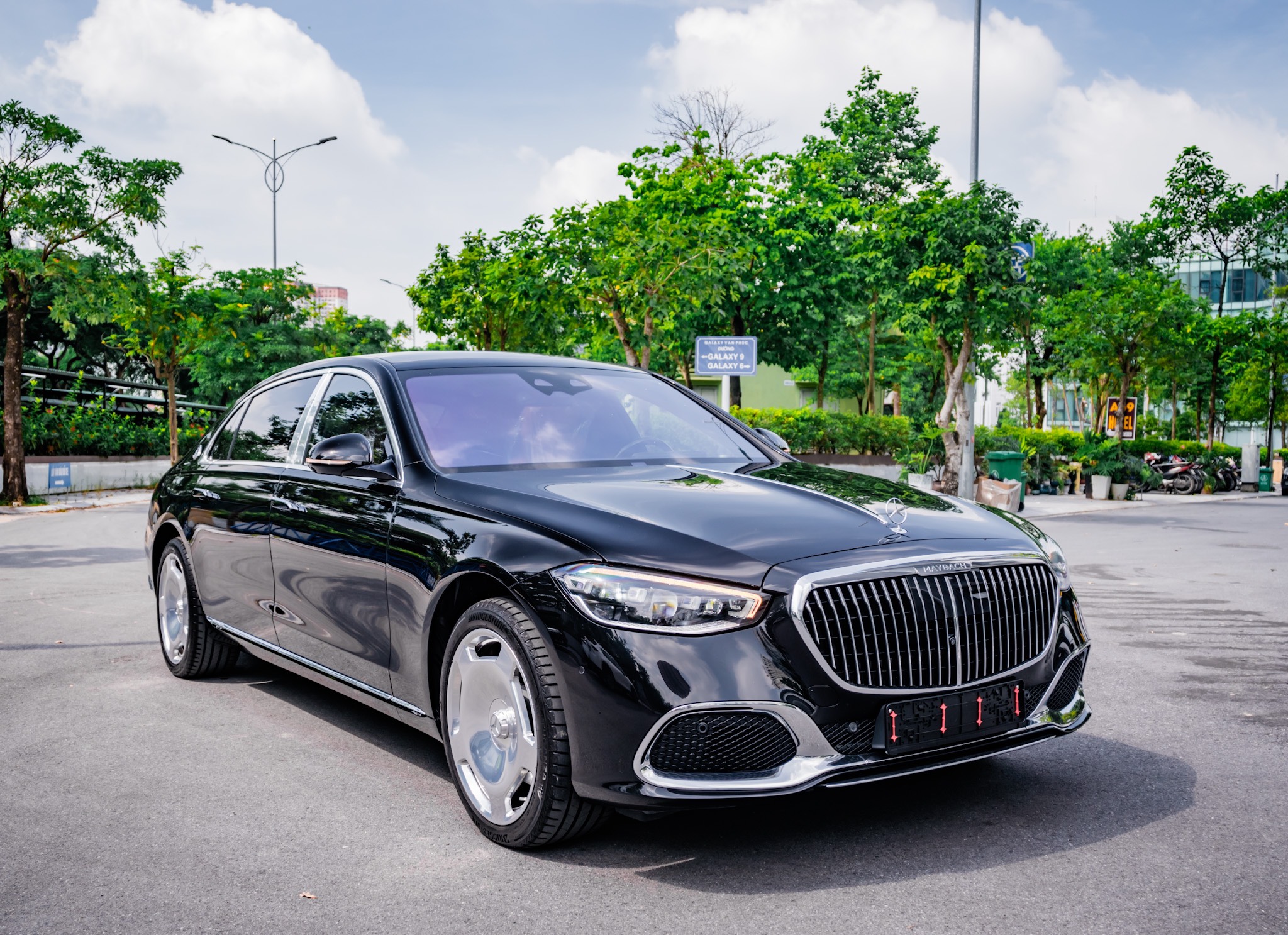 MERCEDES MAYBACH S580